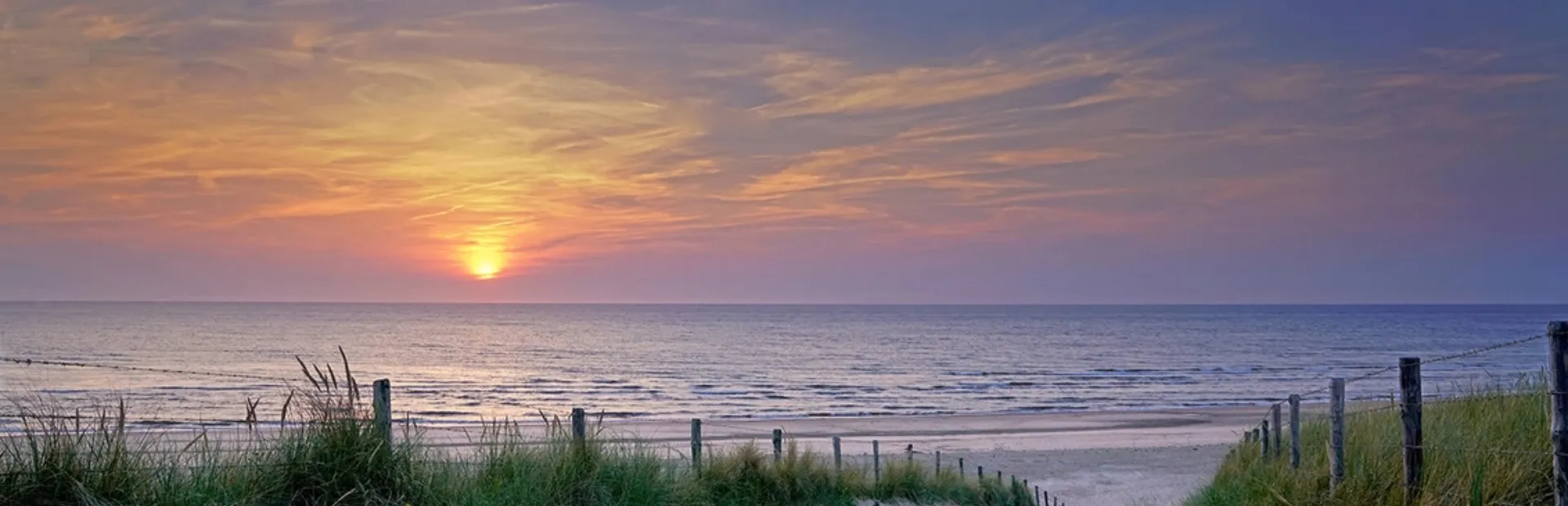 Strand ondergaande zon