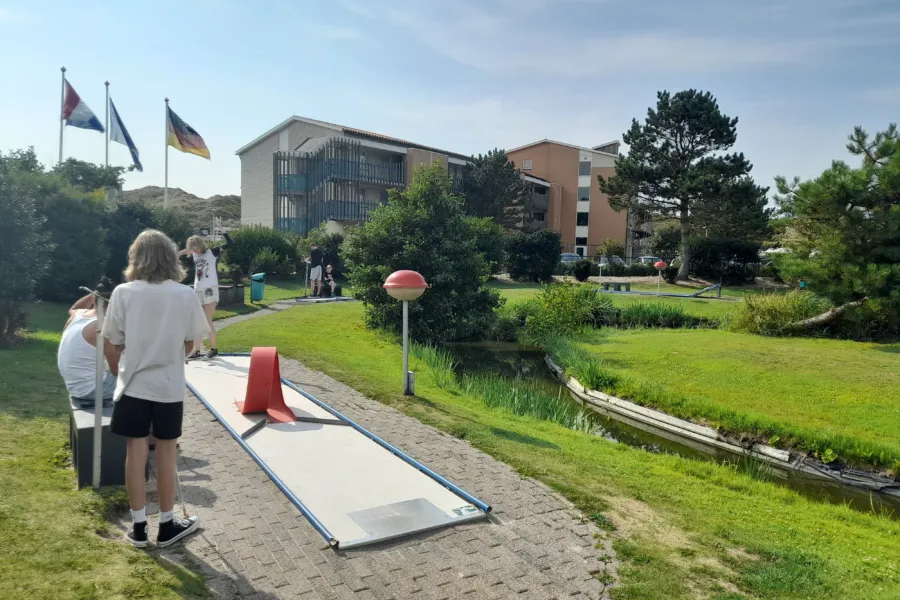 Mini golf Bungalowpark Strandslag Julianadorp